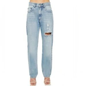 🔥HOST PICK🔥 Light Blue Distressed Jeans - Size 8